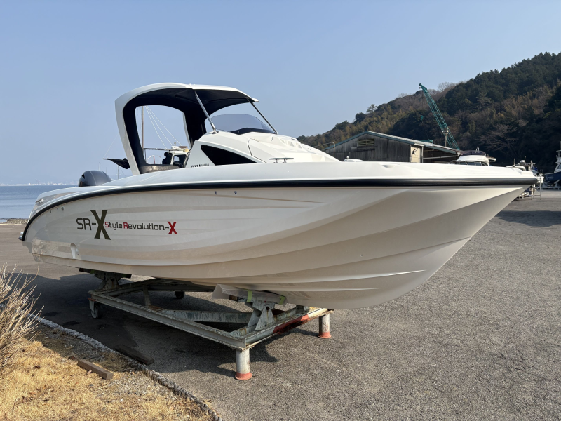 新艇中古艇販売