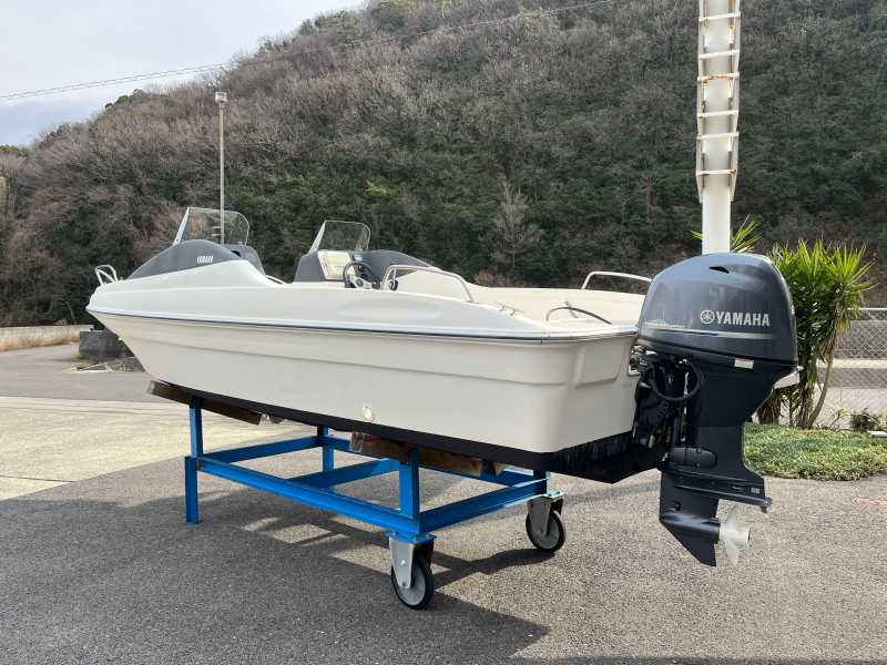 新艇中古艇販売