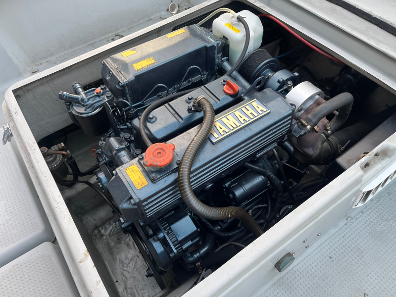 新艇中古艇販売