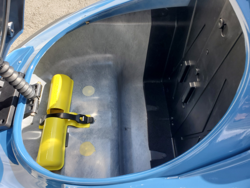 新艇中古艇販売