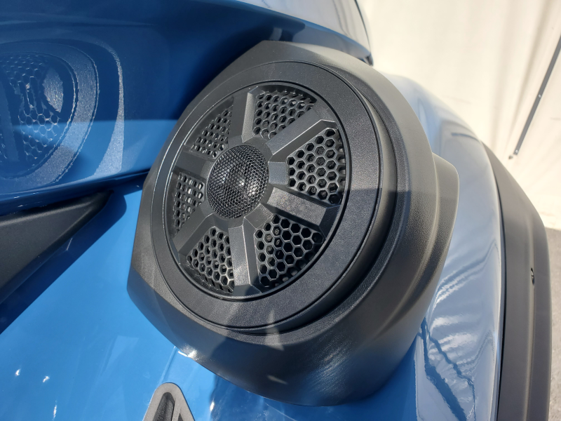 新艇中古艇販売