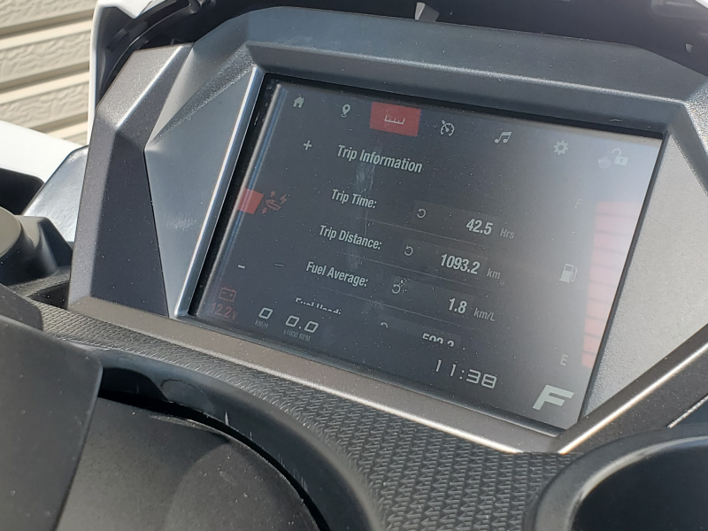 新艇中古艇販売