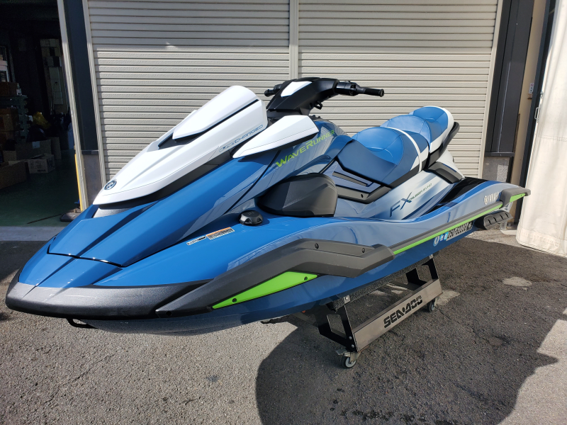 新艇中古艇販売