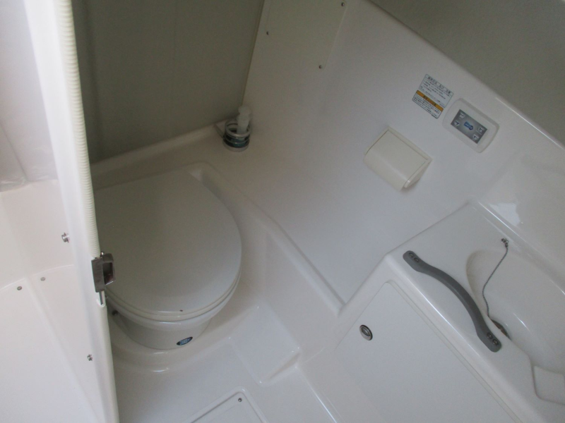 新艇中古艇販売