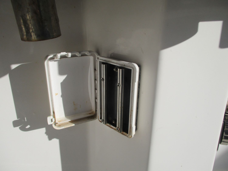 新艇中古艇販売