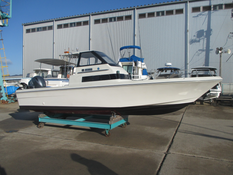 新艇中古艇販売