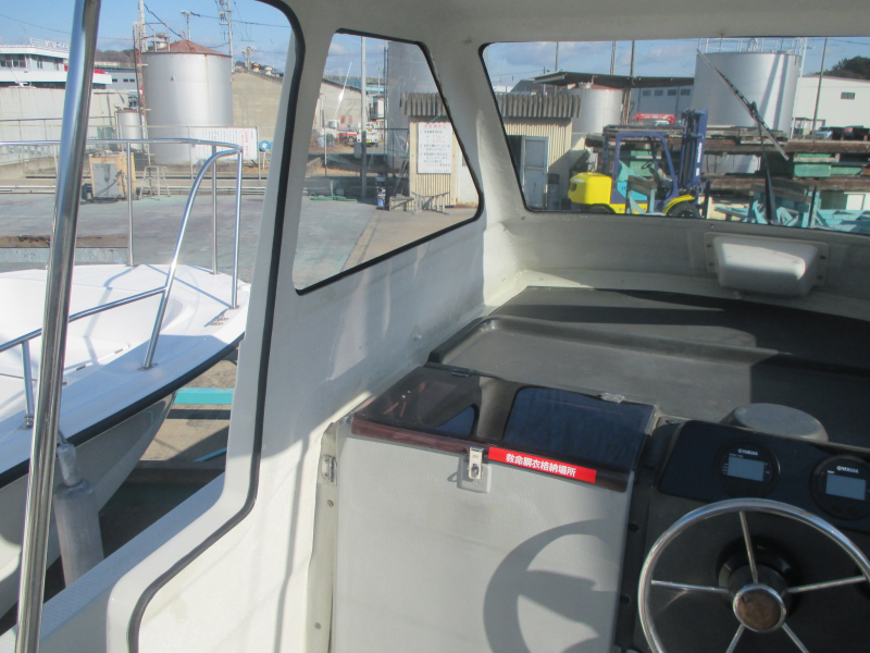 新艇中古艇販売