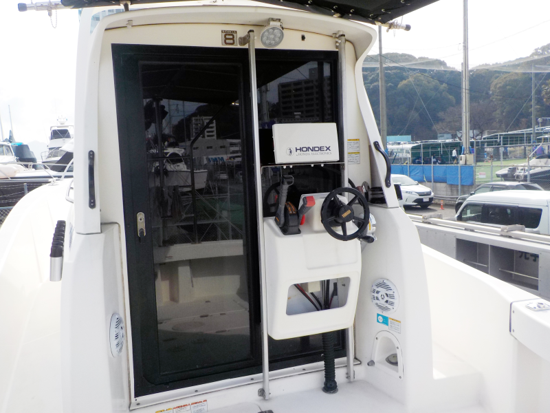 新艇中古艇販売