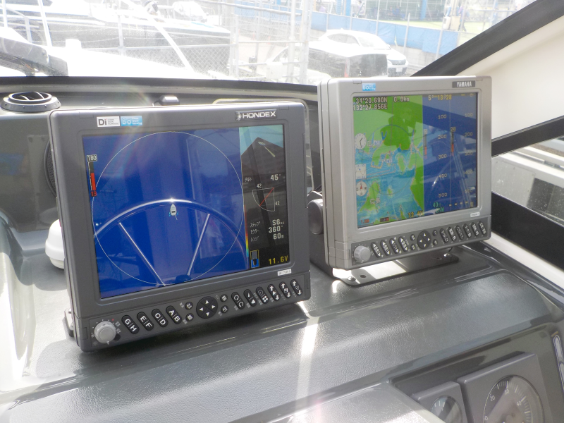 新艇中古艇販売