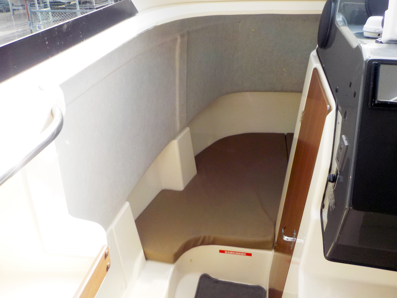 新艇中古艇販売