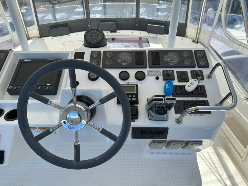 新艇中古艇販売