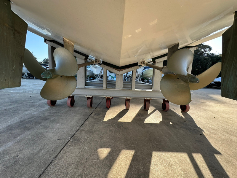 新艇中古艇販売