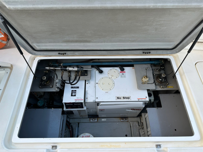 新艇中古艇販売