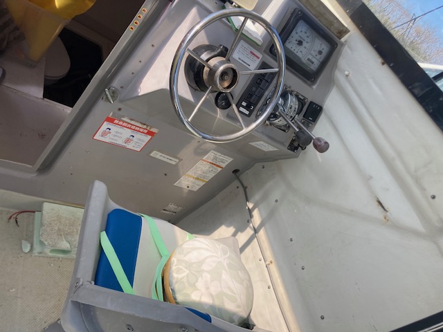 新艇中古艇販売