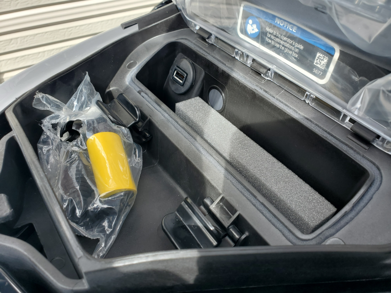 新艇中古艇販売