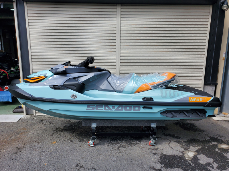 新艇中古艇販売
