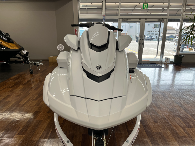 新艇中古艇販売