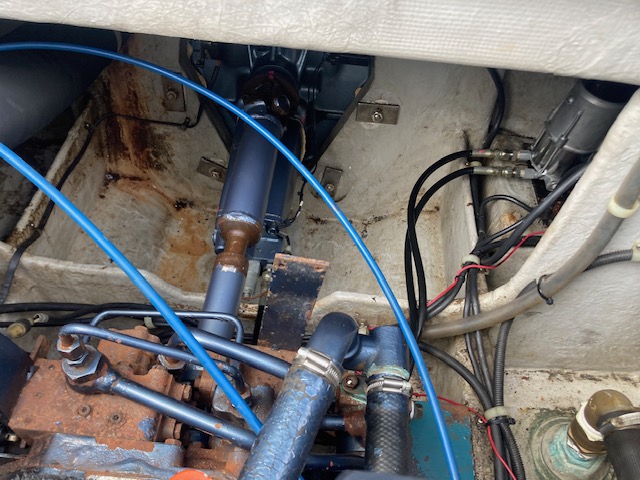 新艇中古艇販売