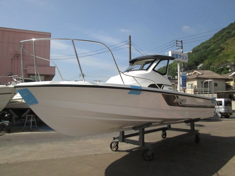 新艇中古艇販売
