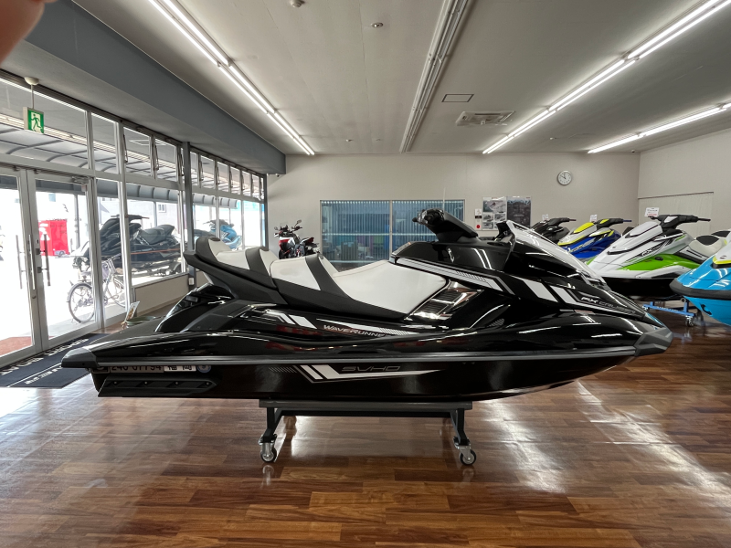 新艇中古艇販売