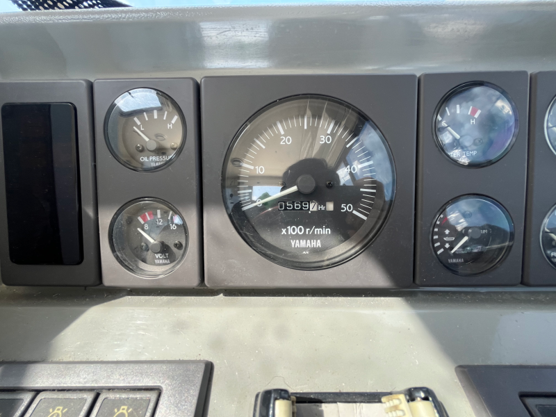 新艇中古艇販売