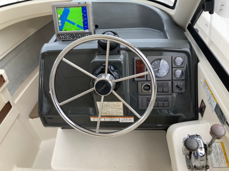 新艇中古艇販売