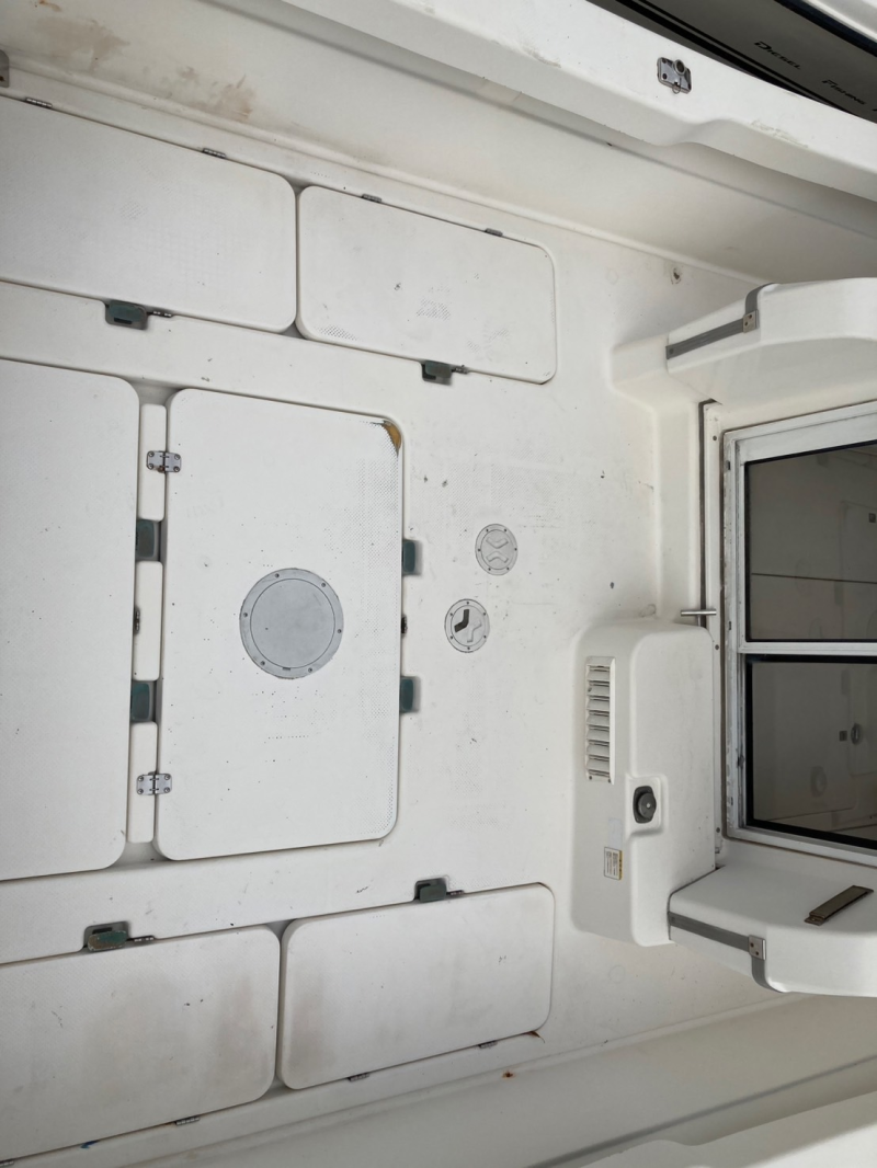 新艇中古艇販売