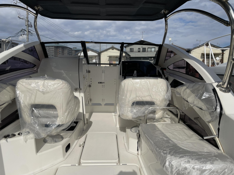 新艇中古艇販売