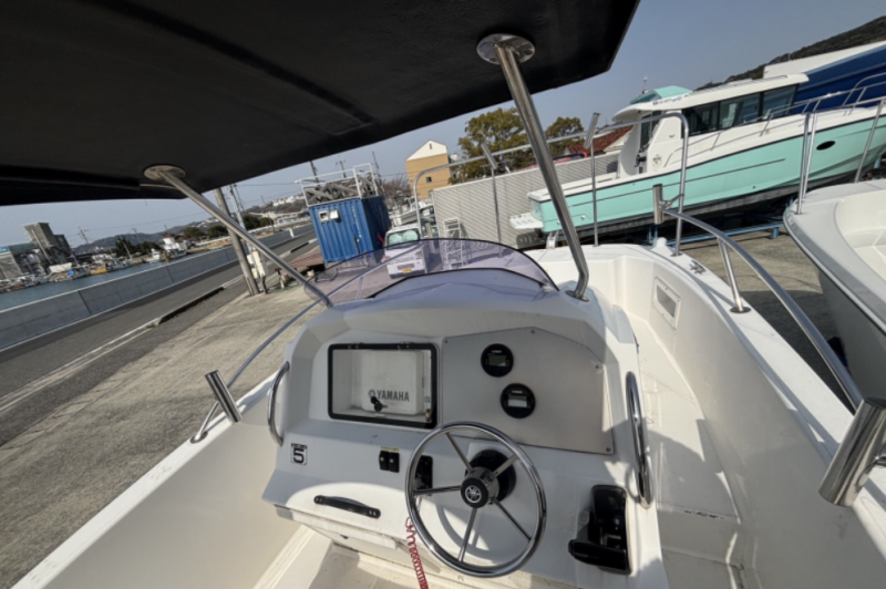 新艇中古艇販売