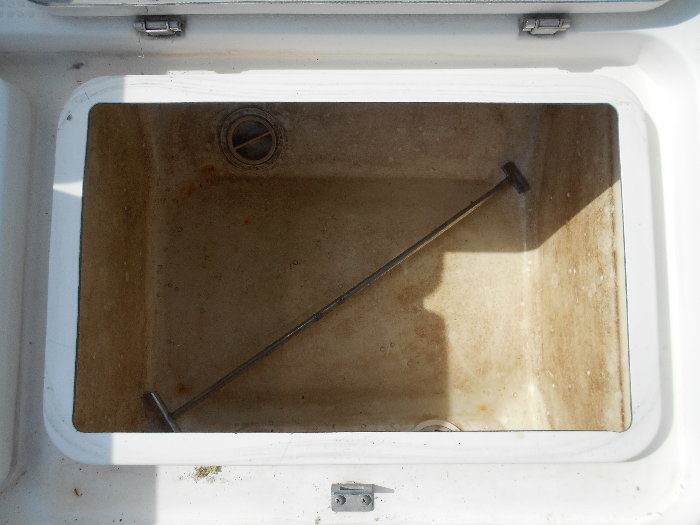 新艇中古艇販売