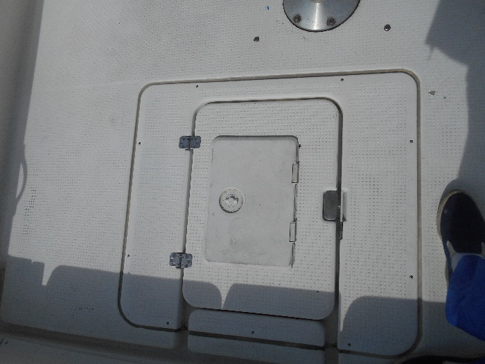 新艇中古艇販売