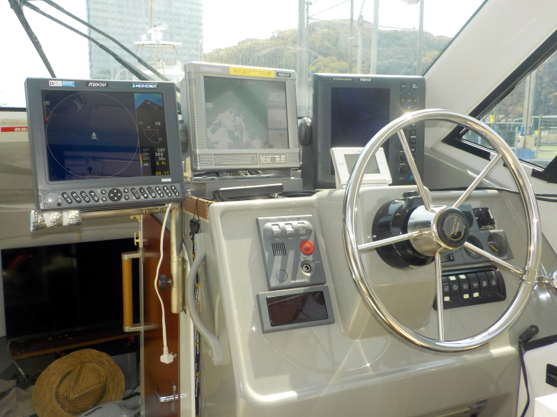 新艇中古艇販売