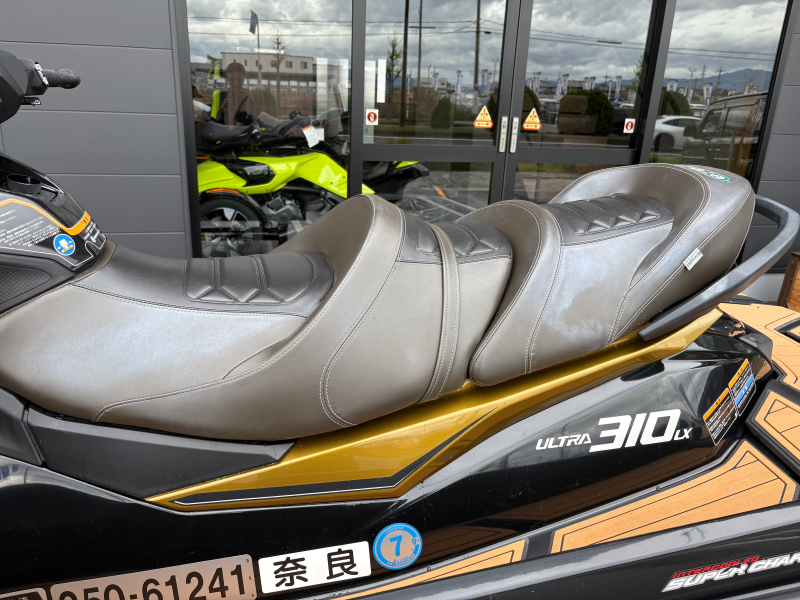 新艇中古艇販売