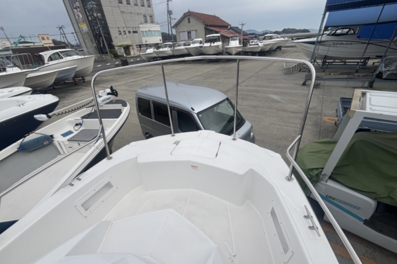 新艇中古艇販売