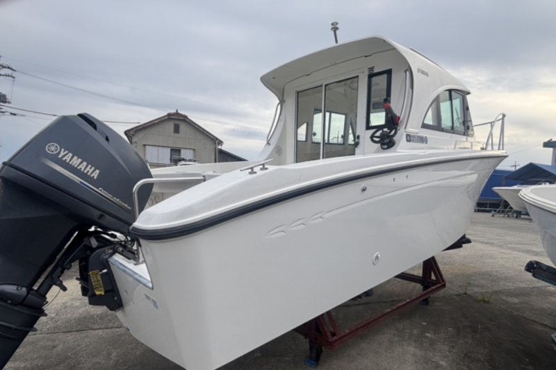 新艇中古艇販売