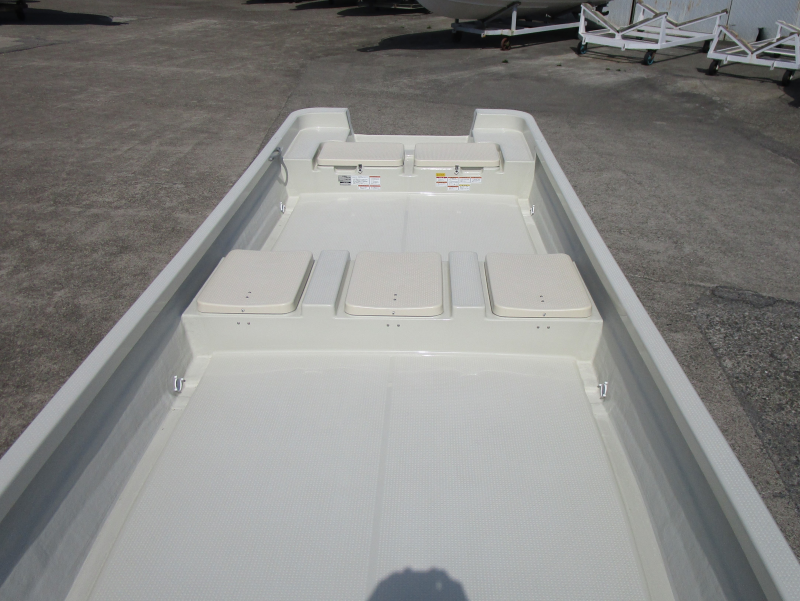 新艇中古艇販売