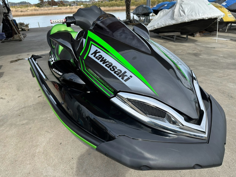 新艇中古艇販売