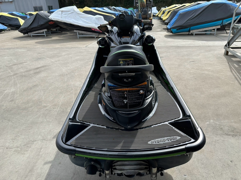 新艇中古艇販売