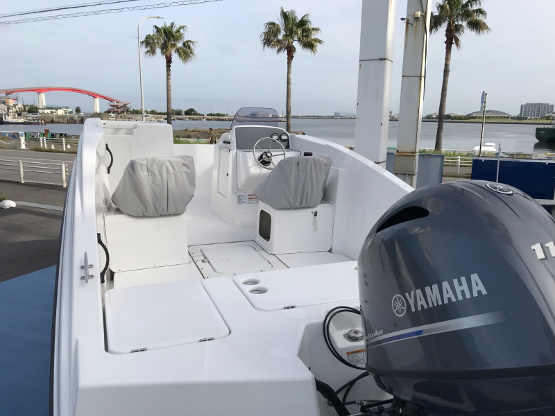 新艇中古艇販売