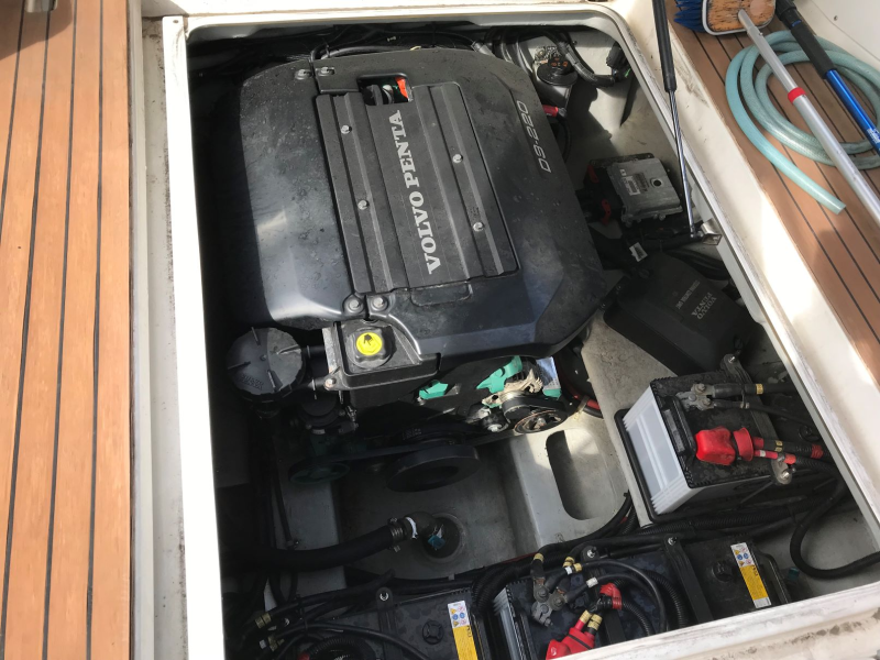 新艇中古艇販売