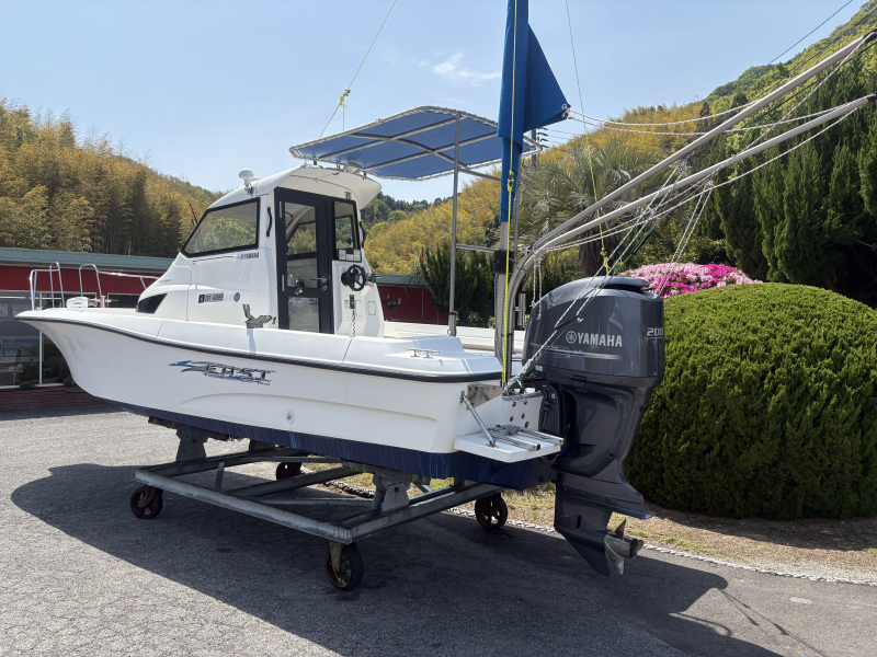 新艇中古艇販売