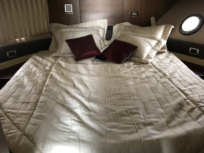 新艇中古艇販売