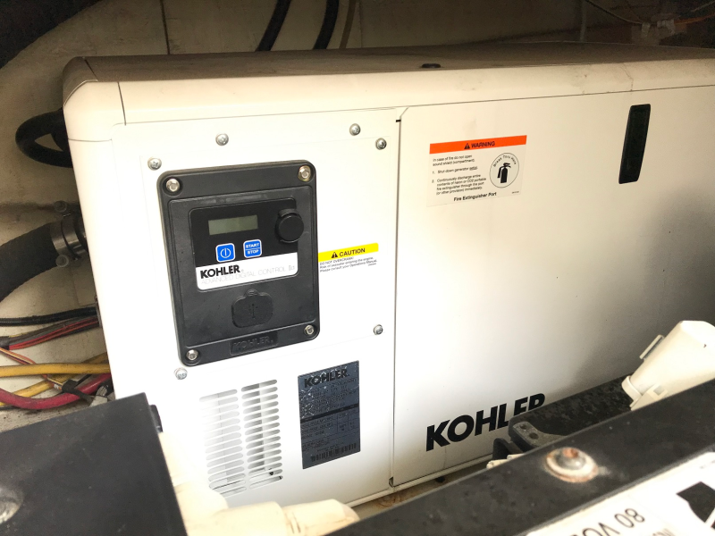 新艇中古艇販売