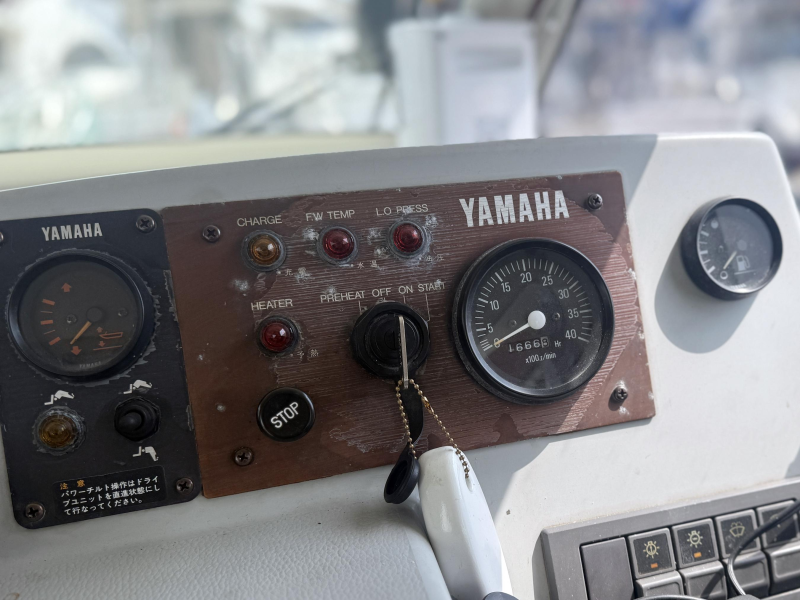 新艇中古艇販売