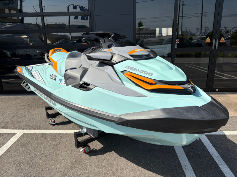 新艇中古艇販売