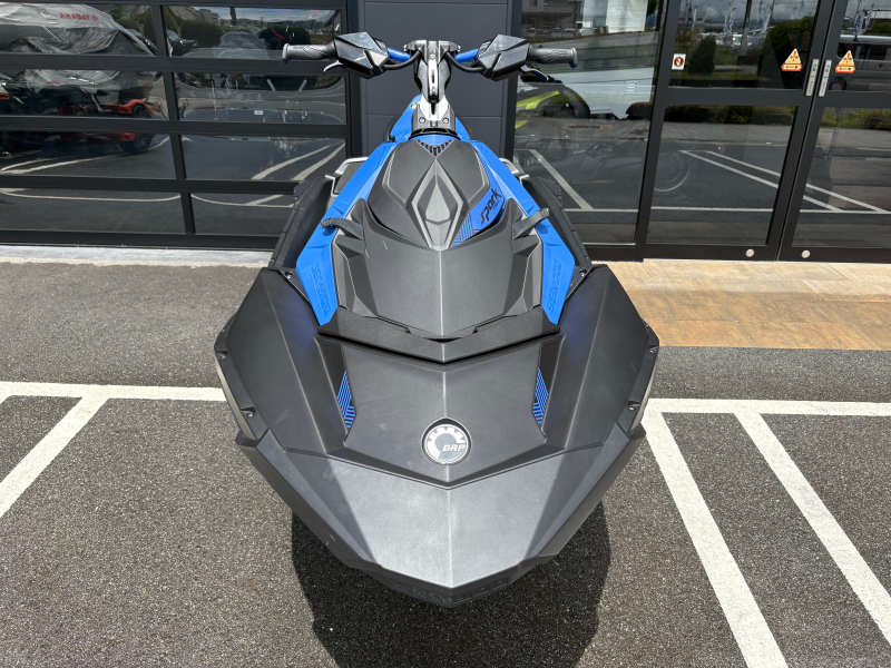 新艇中古艇販売