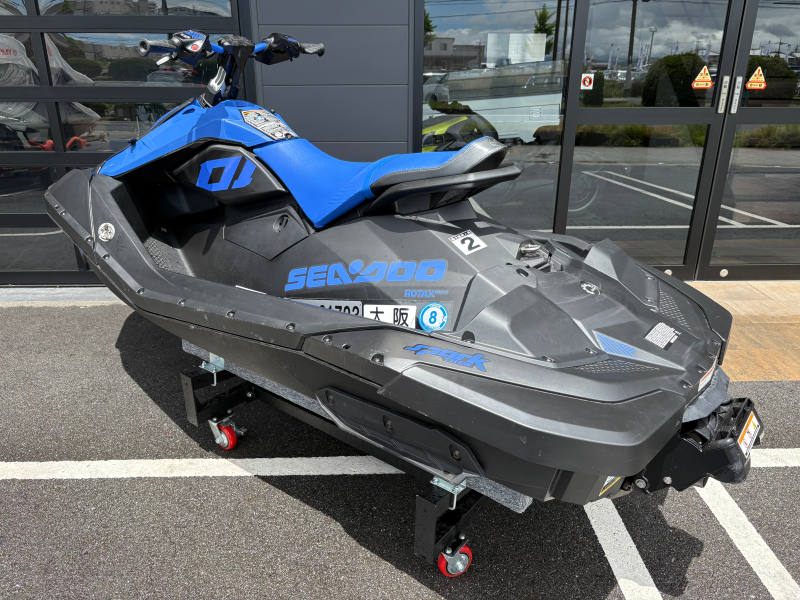 新艇中古艇販売