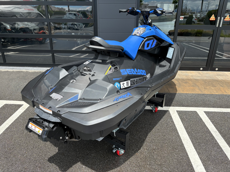 新艇中古艇販売