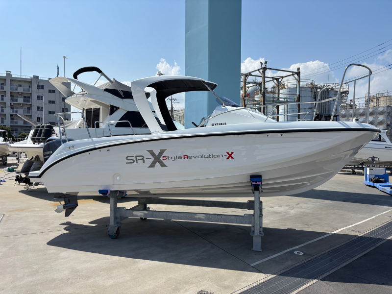 新艇中古艇販売