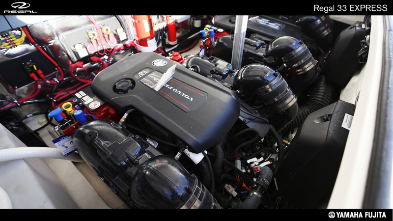 新艇中古艇販売